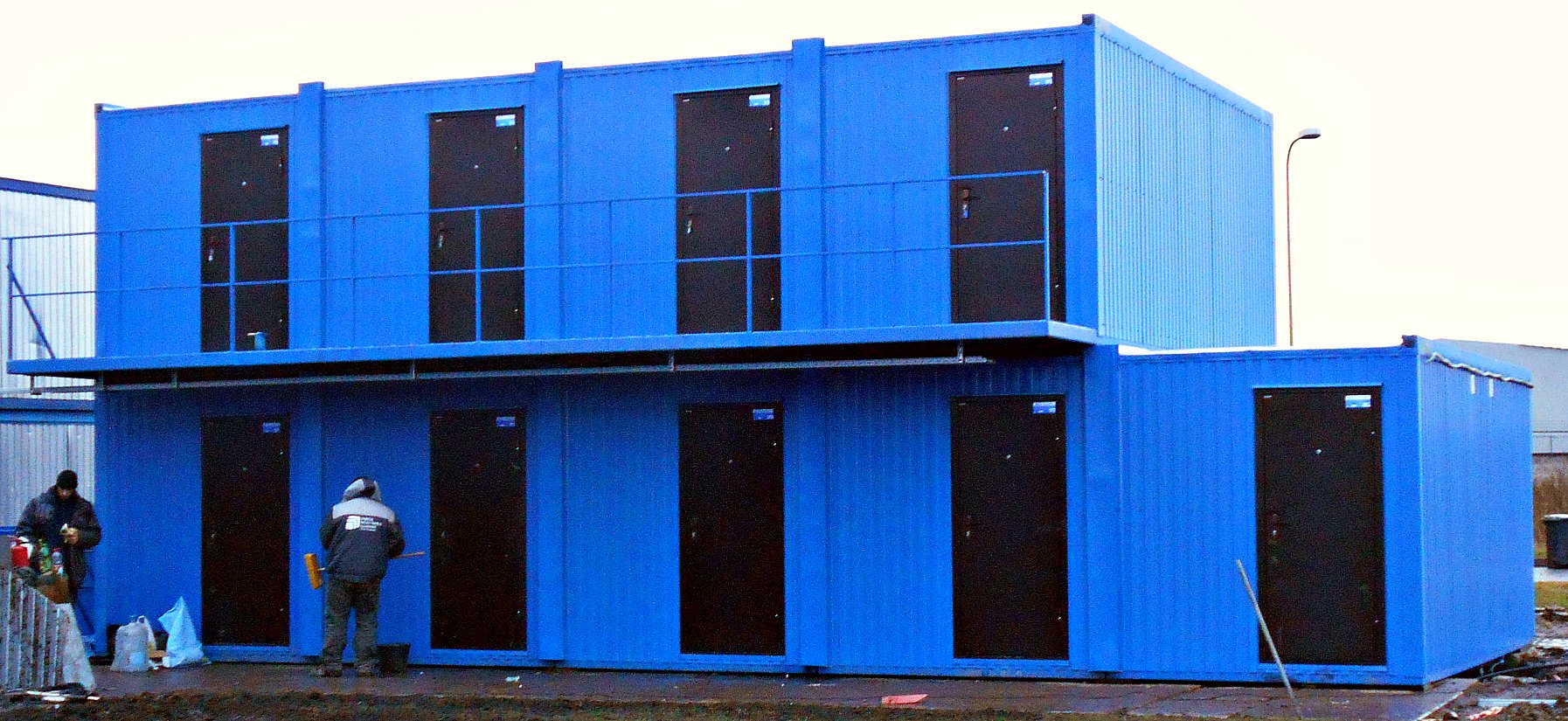 модульное здание из блок-контейнеров